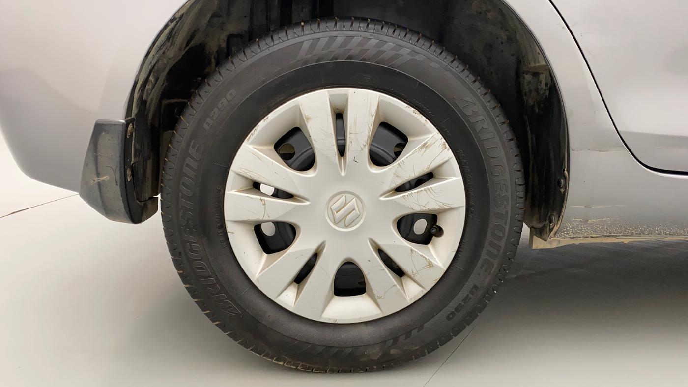 2014 Maruti Swift Dzire VXI, Petrol, Manual, 47,372 km, Right Rear Wheel