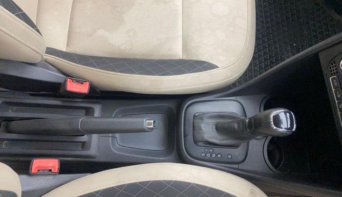 2021 Skoda Rapid AMBITION AT TSI, Petrol, Automatic, 60,382 km, Gear Lever