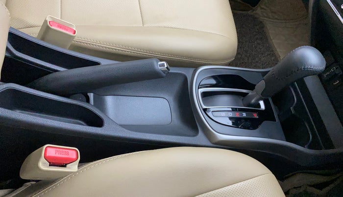 2020 Honda City 1.5L I-VTEC VX CVT, Petrol, Automatic, 42,130 km, Gear Lever
