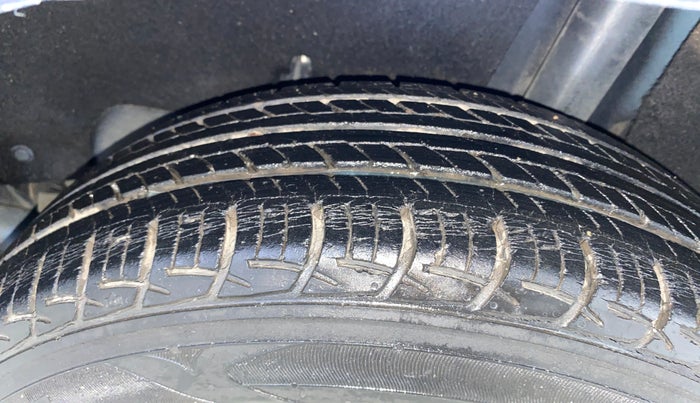 2017 Maruti Baleno SIGMA PETROL 1.2, Petrol, Manual, 20,511 km, Left Rear Tyre Tread