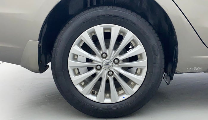 2021 Maruti Ciaz ZETA 1.5 SHVS MT PETROL, Petrol, Manual, 31,445 km, Right Rear Wheel