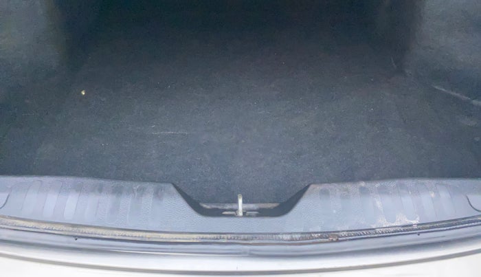 2021 Maruti Ciaz ZETA 1.5 SHVS MT PETROL, Petrol, Manual, 31,445 km, Boot Inside