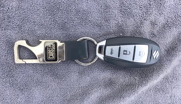 2021 Maruti Ciaz ZETA 1.5 SHVS MT PETROL, Petrol, Manual, 31,445 km, Key Close Up