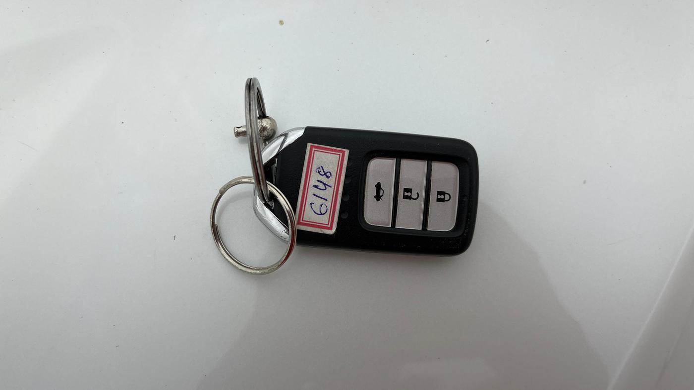 2016 Honda City 1.5L I-VTEC VX, Petrol, Manual, 95,054 km, Key Close Up