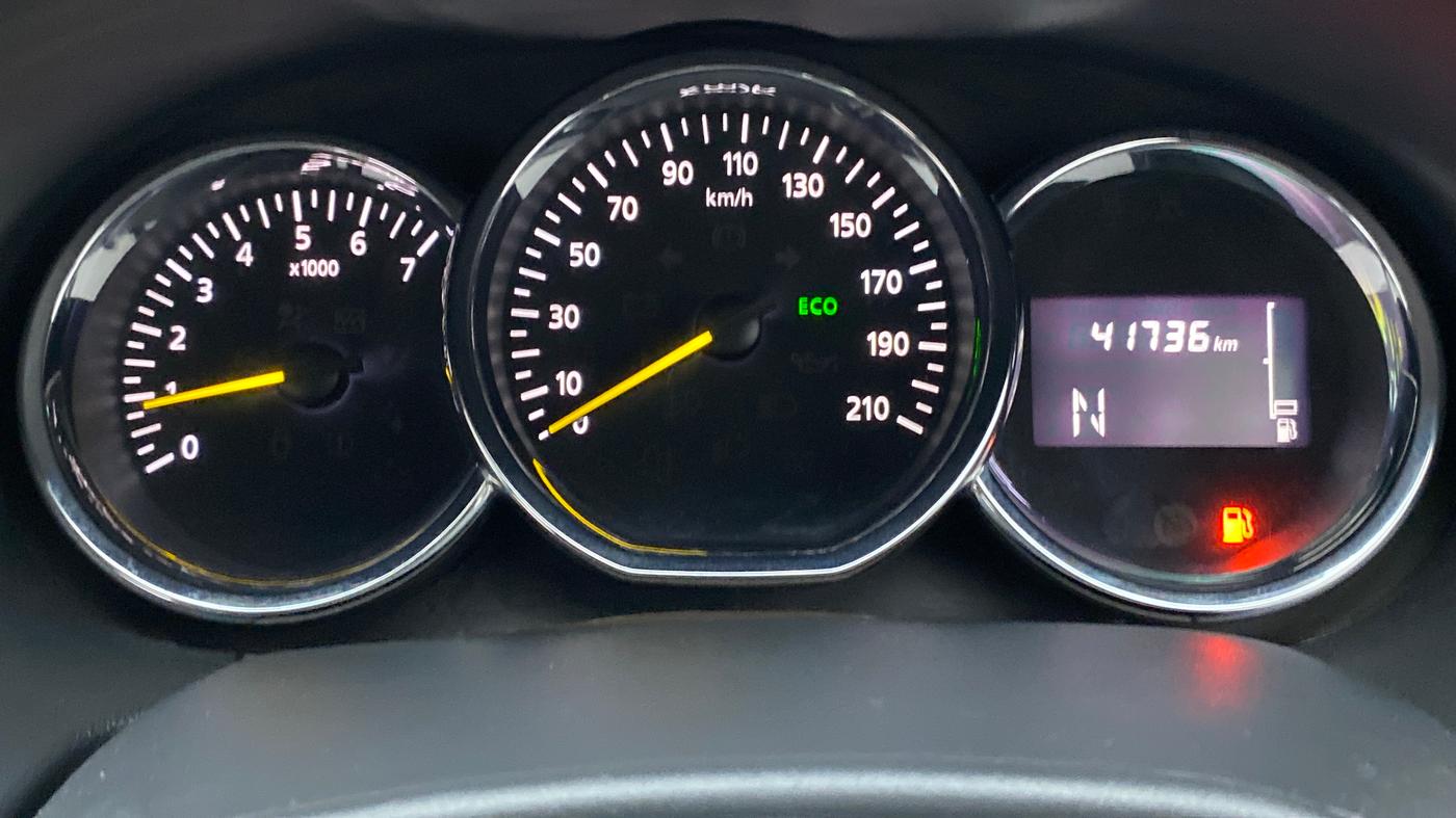 2016 Renault Duster RXZ AMT 110 PS, Diesel, Automatic, 42,186 km, Odometer Image