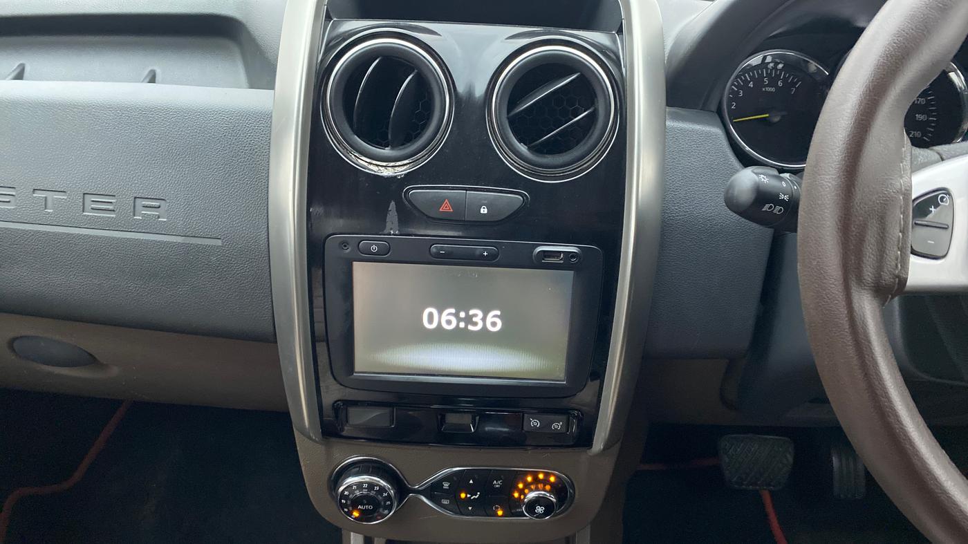 2016 Renault Duster RXZ AMT 110 PS, Diesel, Automatic, 42,186 km, Air Conditioner