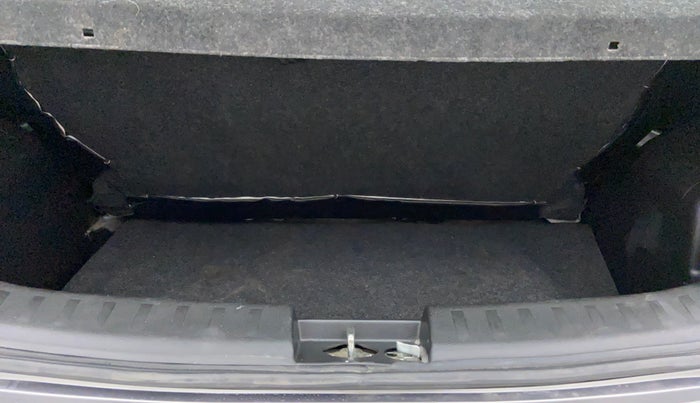 2012 Maruti Swift VXI D, Petrol, Manual, 38,776 km, Boot Inside