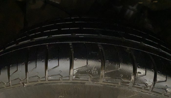 2018 Honda WR-V 1.2L I-VTEC VX MT, CNG, Manual, 60,004 km, Left Front Tyre Tread