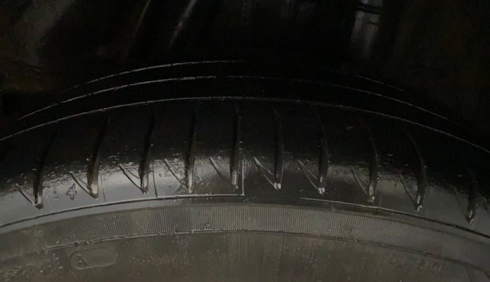2018 Honda WR-V 1.2L I-VTEC VX MT, CNG, Manual, 60,004 km, Left Rear Tyre Tread