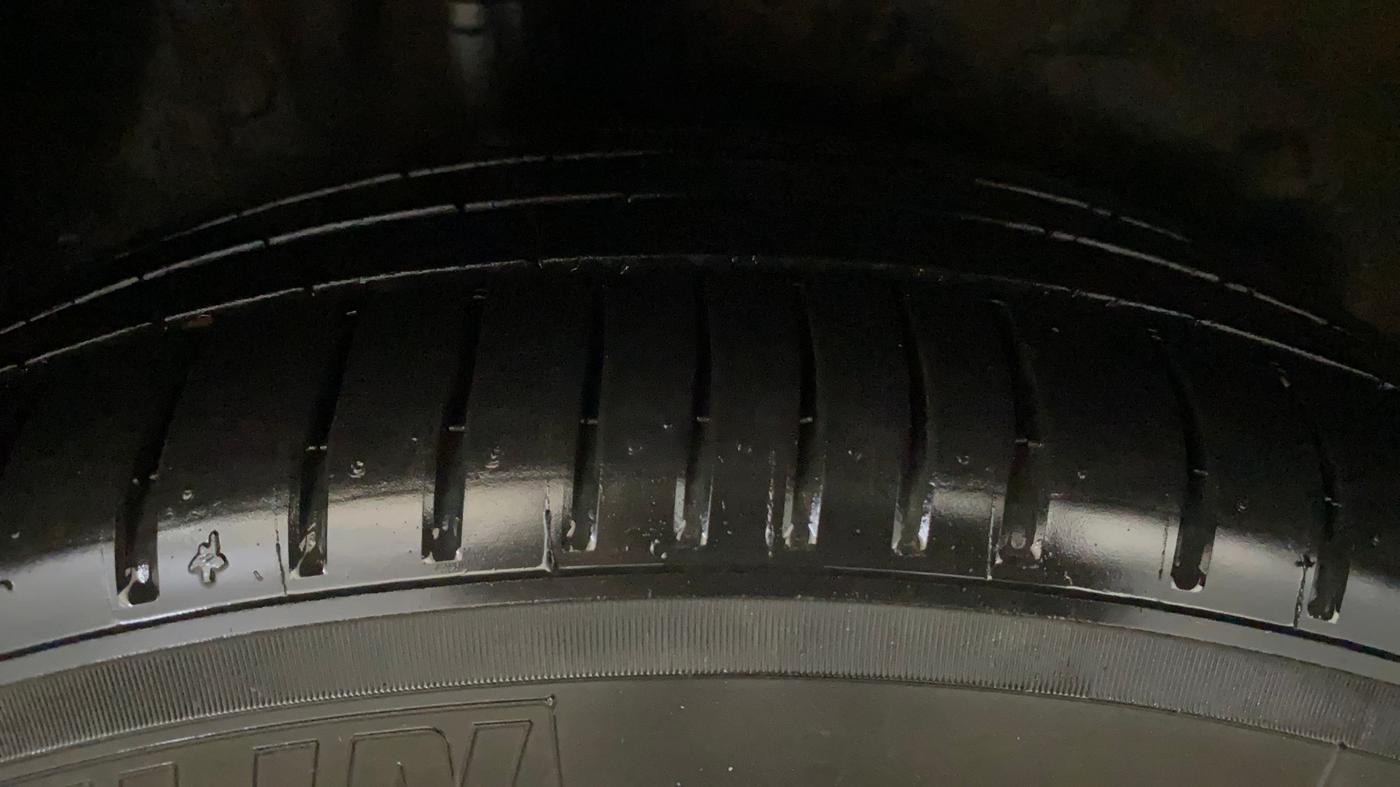 2018 Honda WR-V 1.2L I-VTEC VX MT, CNG, Manual, 60,111 km, Right Rear Tyre Tread