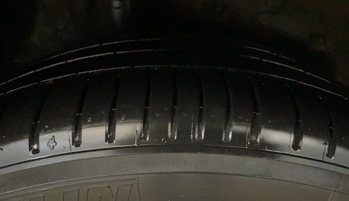 2018 Honda WR-V 1.2L I-VTEC VX MT, CNG, Manual, 60,004 km, Right Rear Tyre Tread