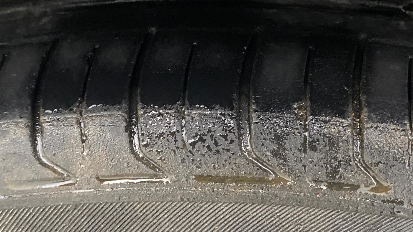 2021 KIA SELTOS HTX 1.5 PETROL, Petrol, Manual, 50,464 km, Left Front Tyre Tread