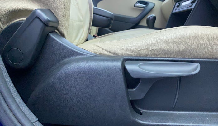 2018 Skoda Rapid AMBITION 1.5 TDI, Diesel, Manual, 93,397 km, Driver Side Adjustment Panel