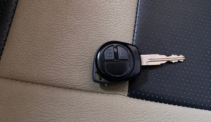 2012 Maruti Wagon R 1.0 VXI, Petrol, Manual, 53,374 km, Key Close Up