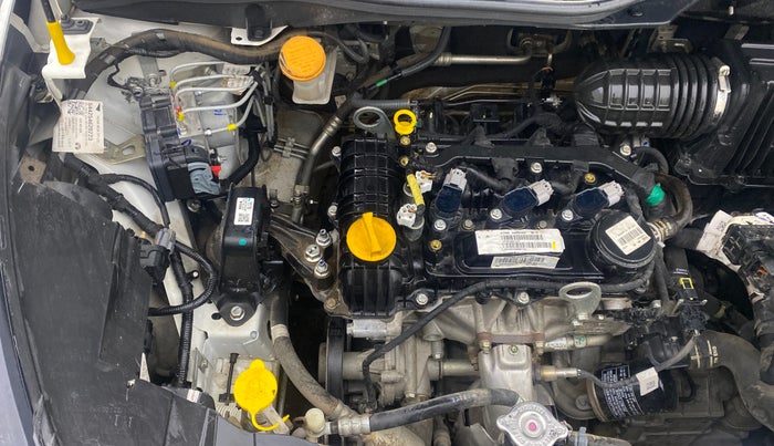 2022 Tata ALTROZ XZA, Petrol, Automatic, 21,096 km, Engine View - Right