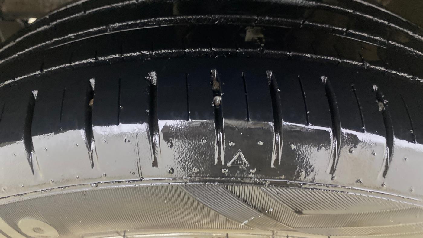 2022 Maruti Baleno ZETA PETROL 1.2, Petrol, Manual, 28,365 km, Left Front Tyre Tread