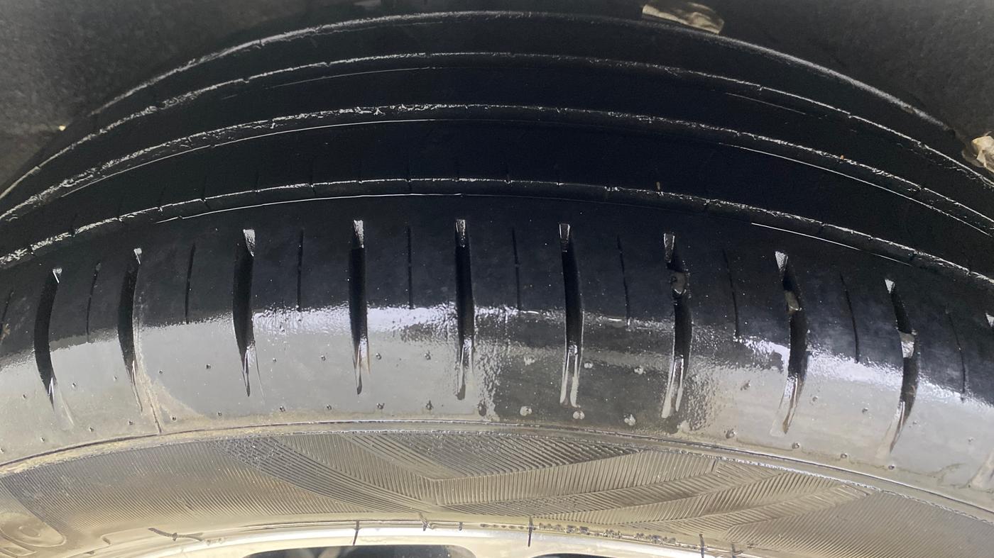 2022 Maruti Baleno ZETA PETROL 1.2, Petrol, Manual, 28,365 km, Right Rear Tyre Tread