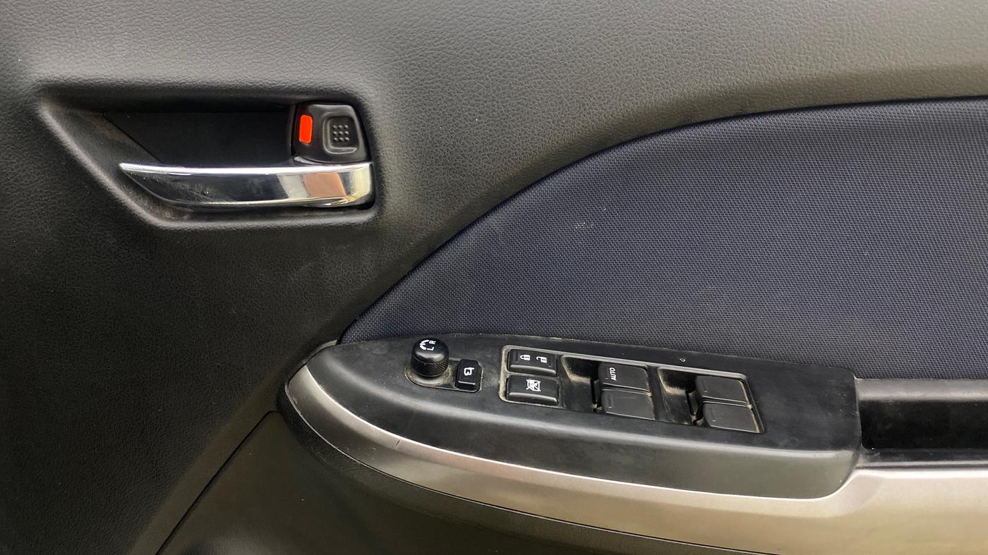 2022 Maruti Baleno ZETA PETROL 1.2, Petrol, Manual, 28,365 km, Driver Side Door Panels Control