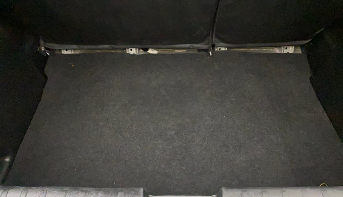 2021 Toyota Glanza G, Petrol, Manual, 31,028 km, Boot Inside