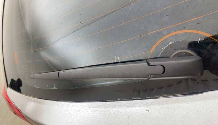 2021 Toyota Glanza G, Petrol, Manual, 31,028 km, Rear Wiper