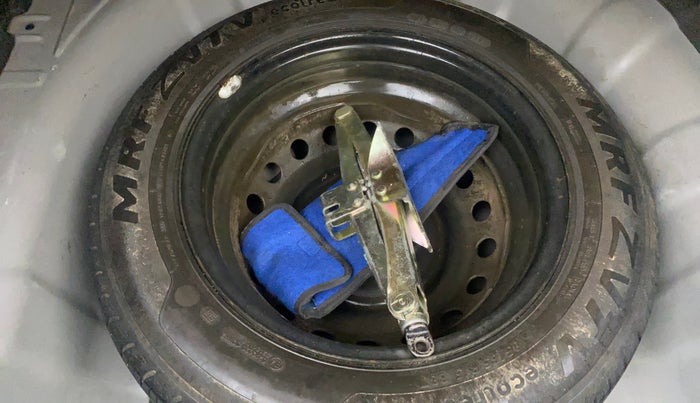 2016 Hyundai Verna 1.4 VTVT, Petrol, Manual, 1,16,477 km, Spare Tyre