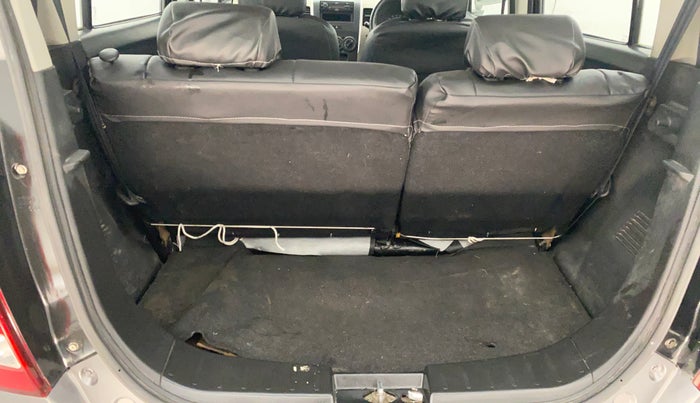 2016 Maruti Wagon R 1.0 LXI, Petrol, Manual, 1,49,449 km, Boot Inside