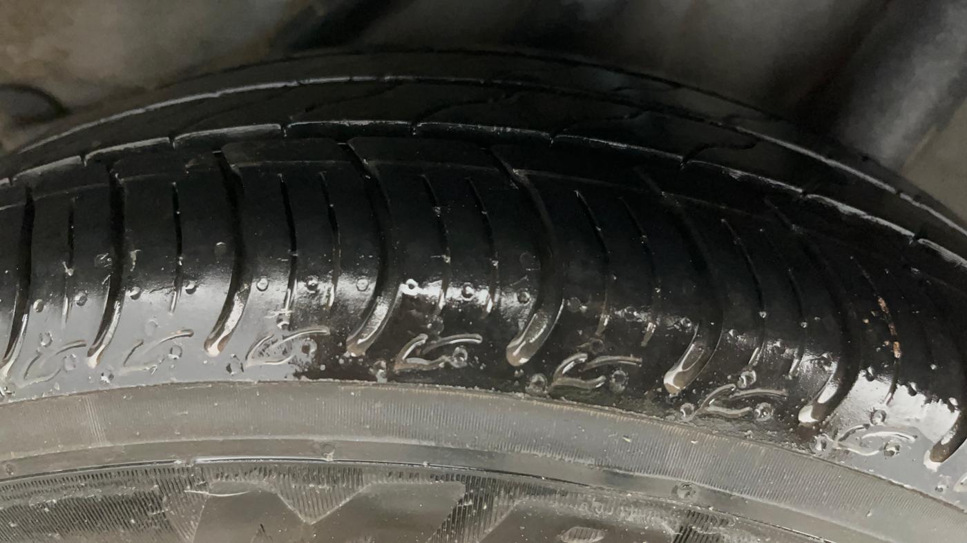 2015 Honda Amaze 1.2L I-VTEC SX, Petrol, Manual, 50 km, Left Rear Tyre Tread