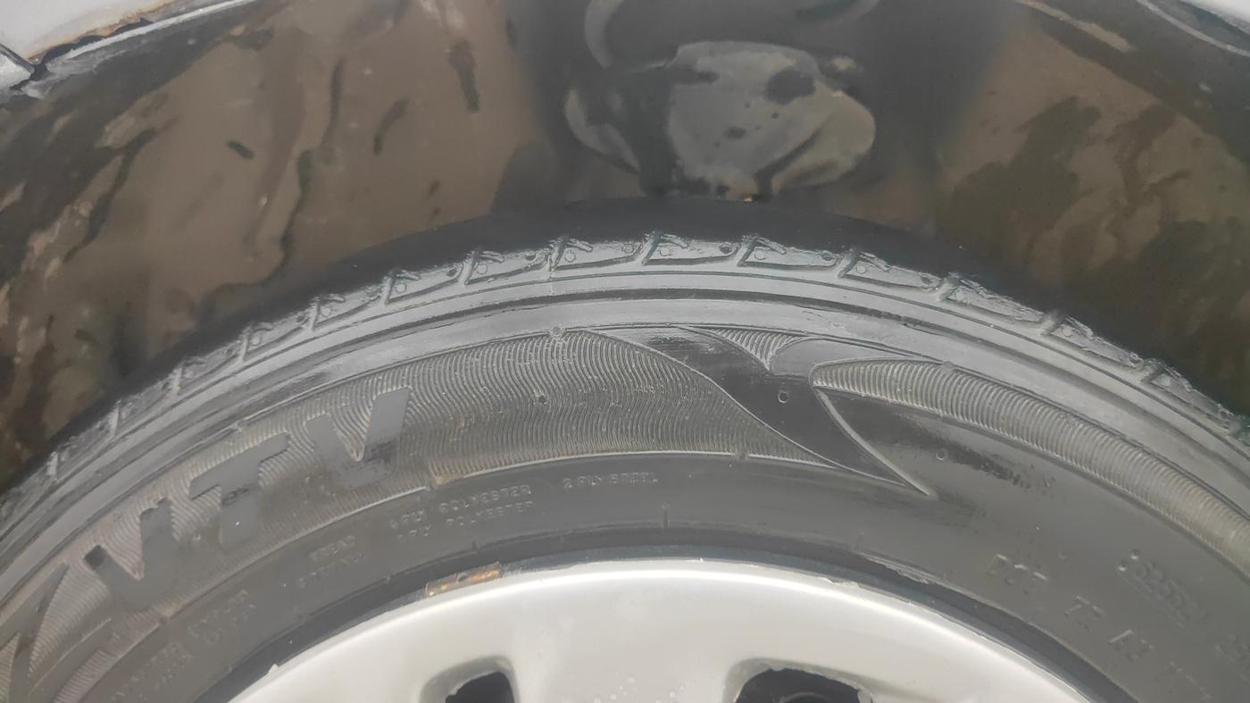 2017 Maruti Celerio ZXI AMT (O), Petrol, Automatic, 71,861 km, Left Front Tyre Tread