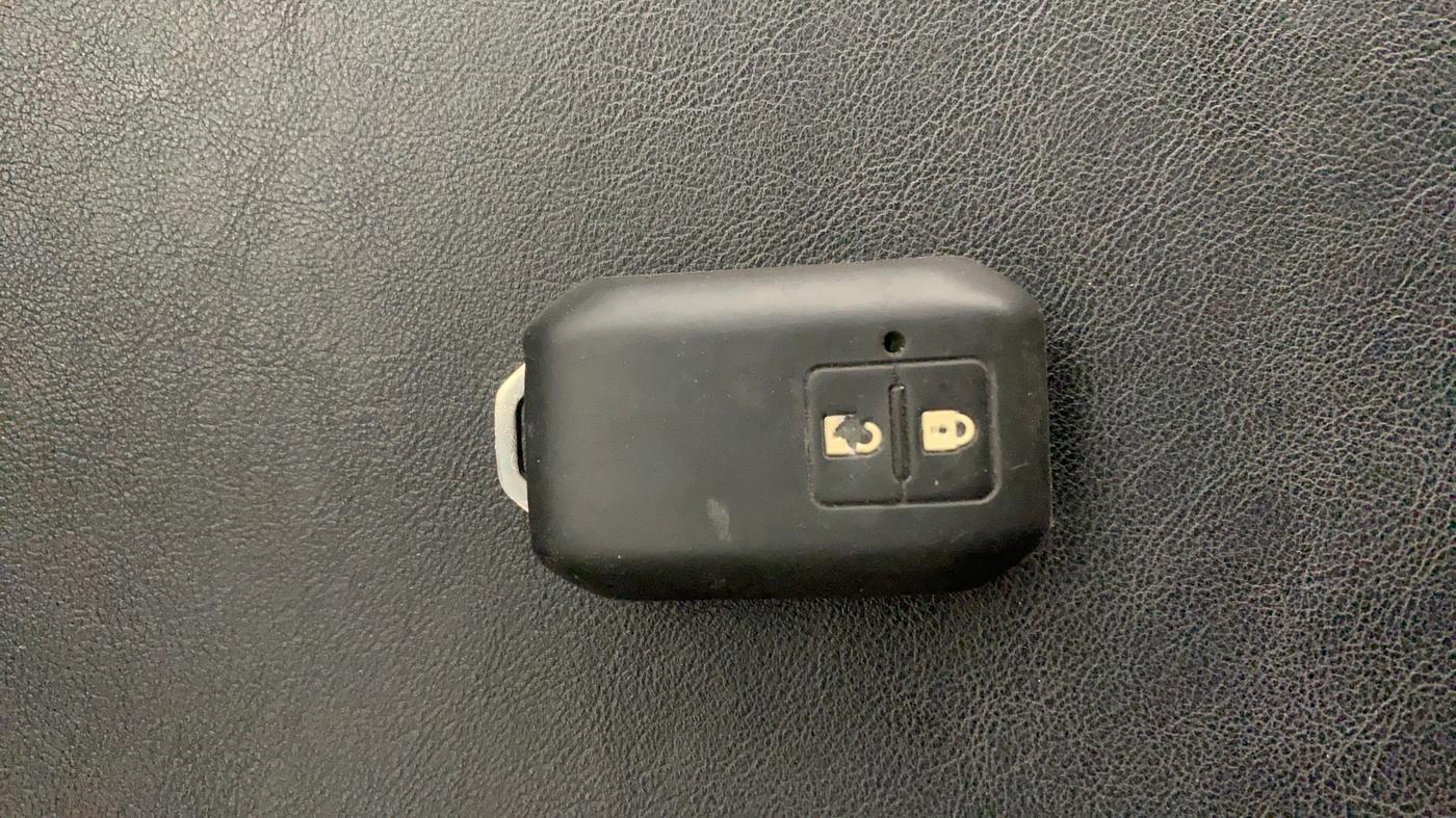 2019 Maruti Swift ZXI AMT, Petrol, Automatic, 65,929 km, Key Close Up