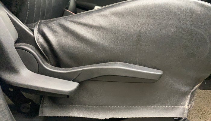 2019 Maruti Swift ZXI AMT, Petrol, Automatic, 65,929 km, Driver Side Adjustment Panel