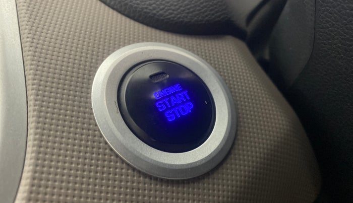 2017 Hyundai Creta SX PLUS AT 1.6 PETROL, Petrol, Automatic, 73,319 km, Keyless Start/ Stop Button