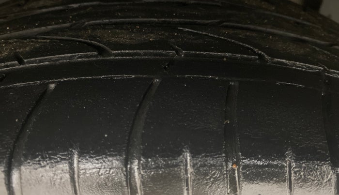 2017 Hyundai Creta SX PLUS AT 1.6 PETROL, Petrol, Automatic, 73,319 km, Left Rear Tyre Tread