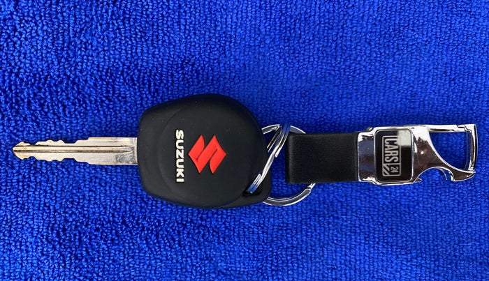 2018 Maruti Wagon R 1.0 VXI AMT, Petrol, Automatic, 39,068 km, Key Close Up