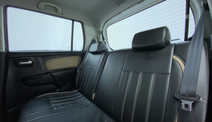 2018 Maruti Wagon R 1.0 VXI AMT, Petrol, Automatic, 39,068 km, Right Side Rear Door Cabin