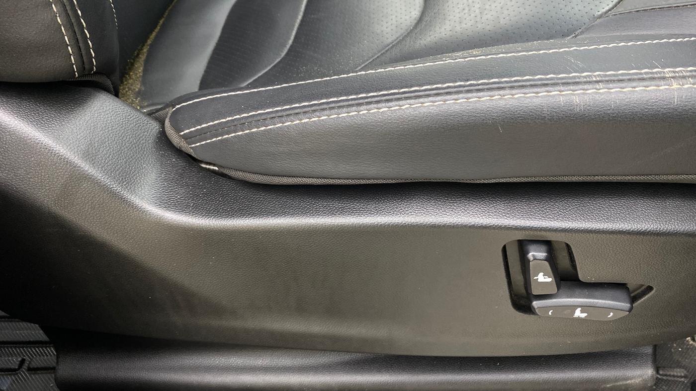 2020 MG HECTOR SMART HYBRID 1.5 PETROL, Petrol, Manual, 16,806 km, Driver Side Adjustment Panel