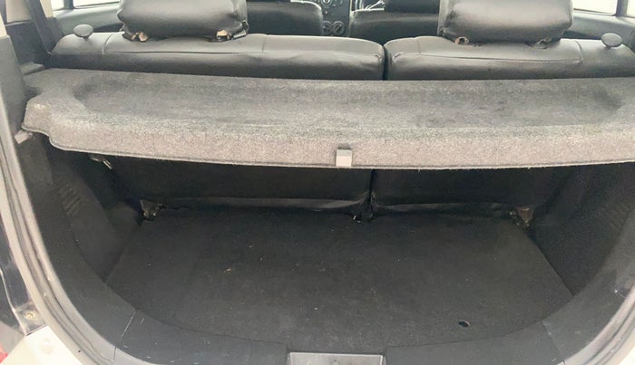 2018 Maruti Wagon R 1.0 VXI, Petrol, Manual, 30,643 km, Boot Inside