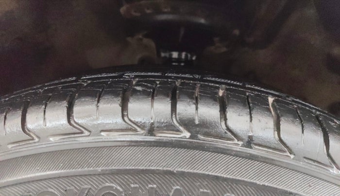 2013 Hyundai i20 SPORTZ 1.2, Petrol, Manual, 78,058 km, Right Front Tyre Tread