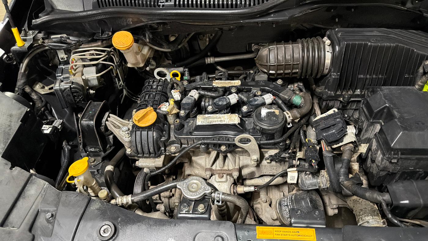 2020 Tata ALTROZ XZ PETROL, Petrol, Manual, 61,972 km, Engine View - Right