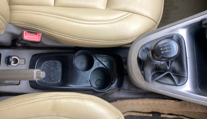 2012 Hyundai i10 ERA 1.1, Petrol, Manual, 66,011 km, Gear Lever