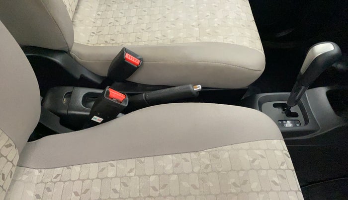 2016 Maruti Wagon R 1.0 VXI AMT, Petrol, Automatic, 27,734 km, Gear Lever