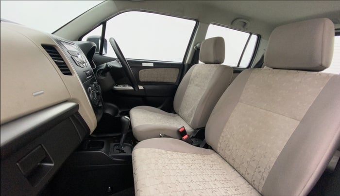 2016 Maruti Wagon R 1.0 VXI AMT, Petrol, Automatic, 27,734 km, Right Side Front Door Cabin