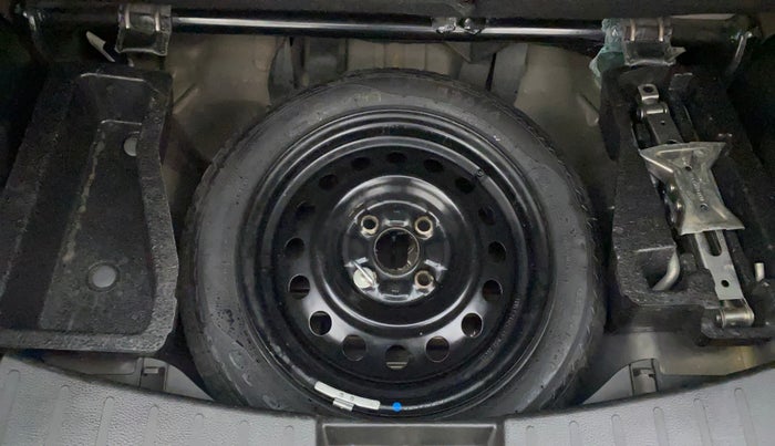 2016 Maruti Wagon R 1.0 VXI AMT, Petrol, Automatic, 27,734 km, Spare Tyre