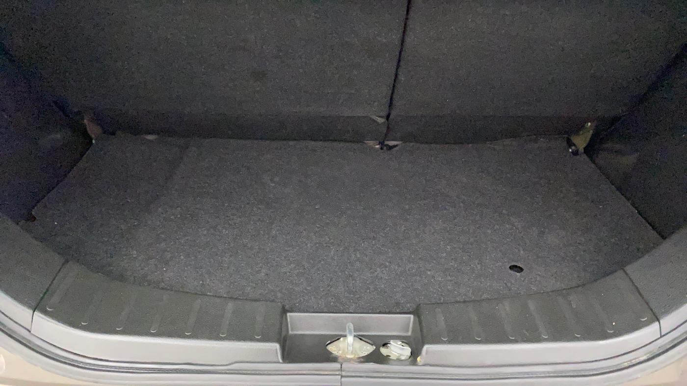 2016 Maruti Wagon R 1.0 VXI AMT, Petrol, Automatic, 27,734 km, Boot Inside