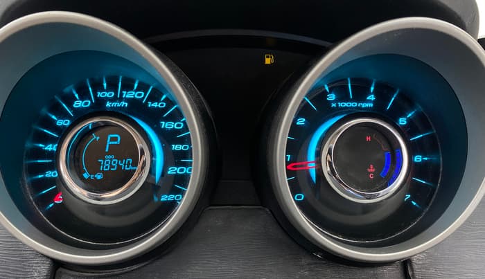2016 Mahindra XUV500 W10 AT, Diesel, Automatic, 78,940 km, Odometer Image