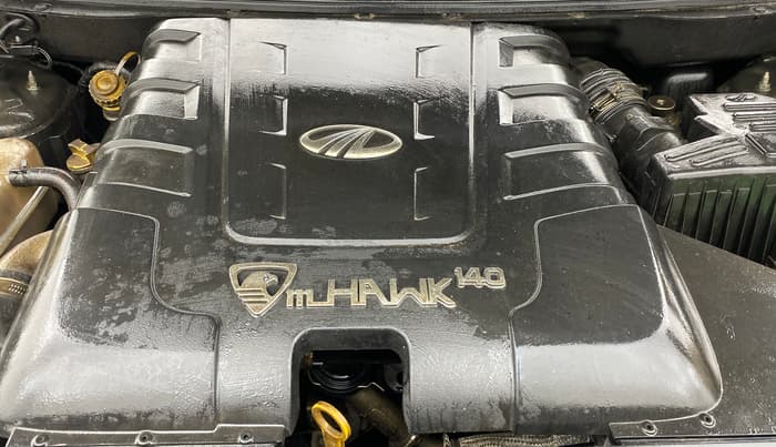 2016 Mahindra XUV500 W10 AT, Diesel, Automatic, 78,940 km, Engine View