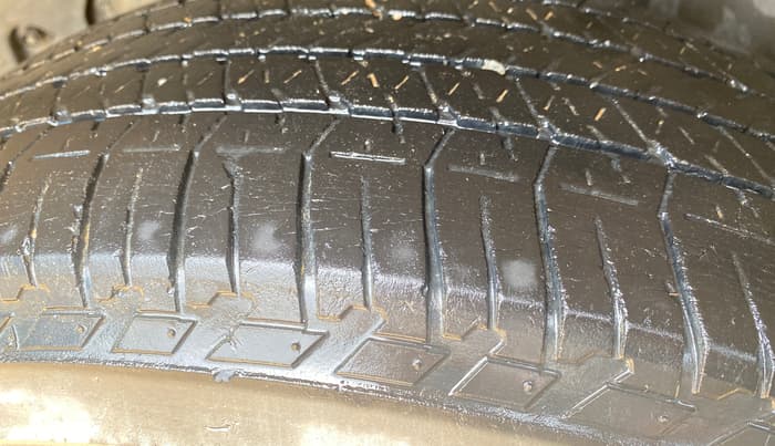 2016 Mahindra XUV500 W10 AT, Diesel, Automatic, 78,940 km, Right Rear Tyre Tread