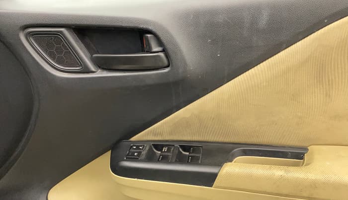 2015 Honda City 1.5L I-VTEC SV, Petrol, Manual, 30,396 km, Driver Side Door Panels Control