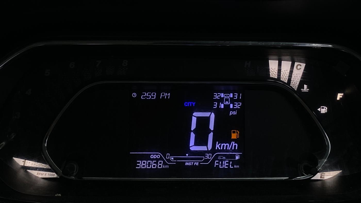 2023 Tata NEXON XZ Plus LUX, Petrol, Manual, 38,064 km, Odometer Image