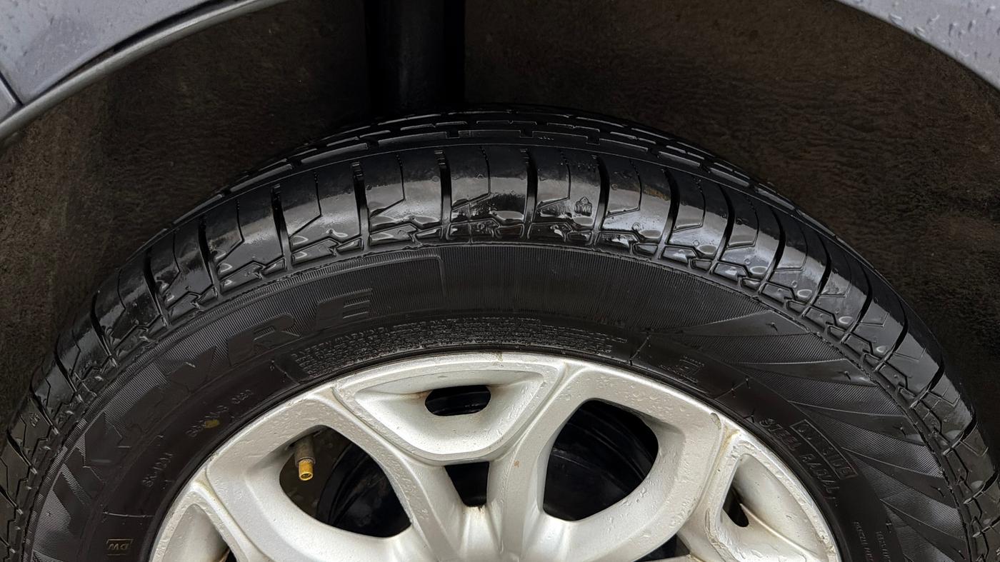 2016 Ford Ecosport TITANIUM 1.5L PETROL AT, Petrol, Automatic, 46,232 km, Right Rear Tyre Tread