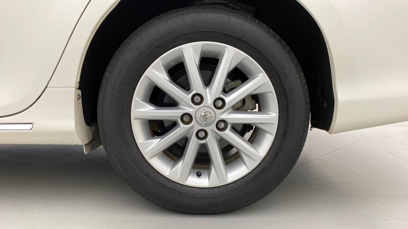 2012 Toyota Camry 2.5 AT, Petrol, Automatic, 32,029 km, Left Rear Wheel